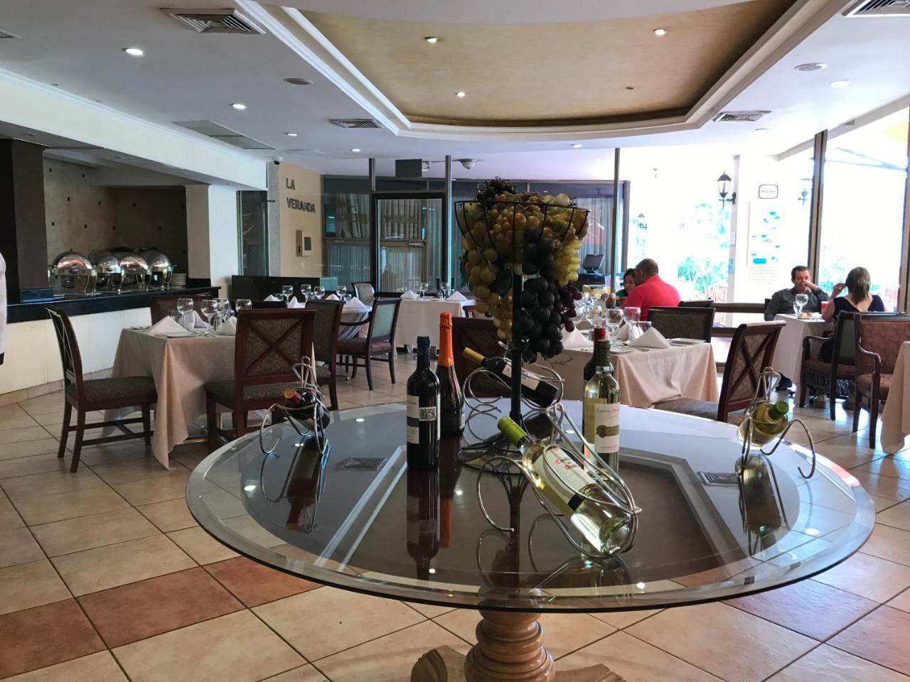 Hotel Honduras Maya Tegucigalpa Bagian luar foto